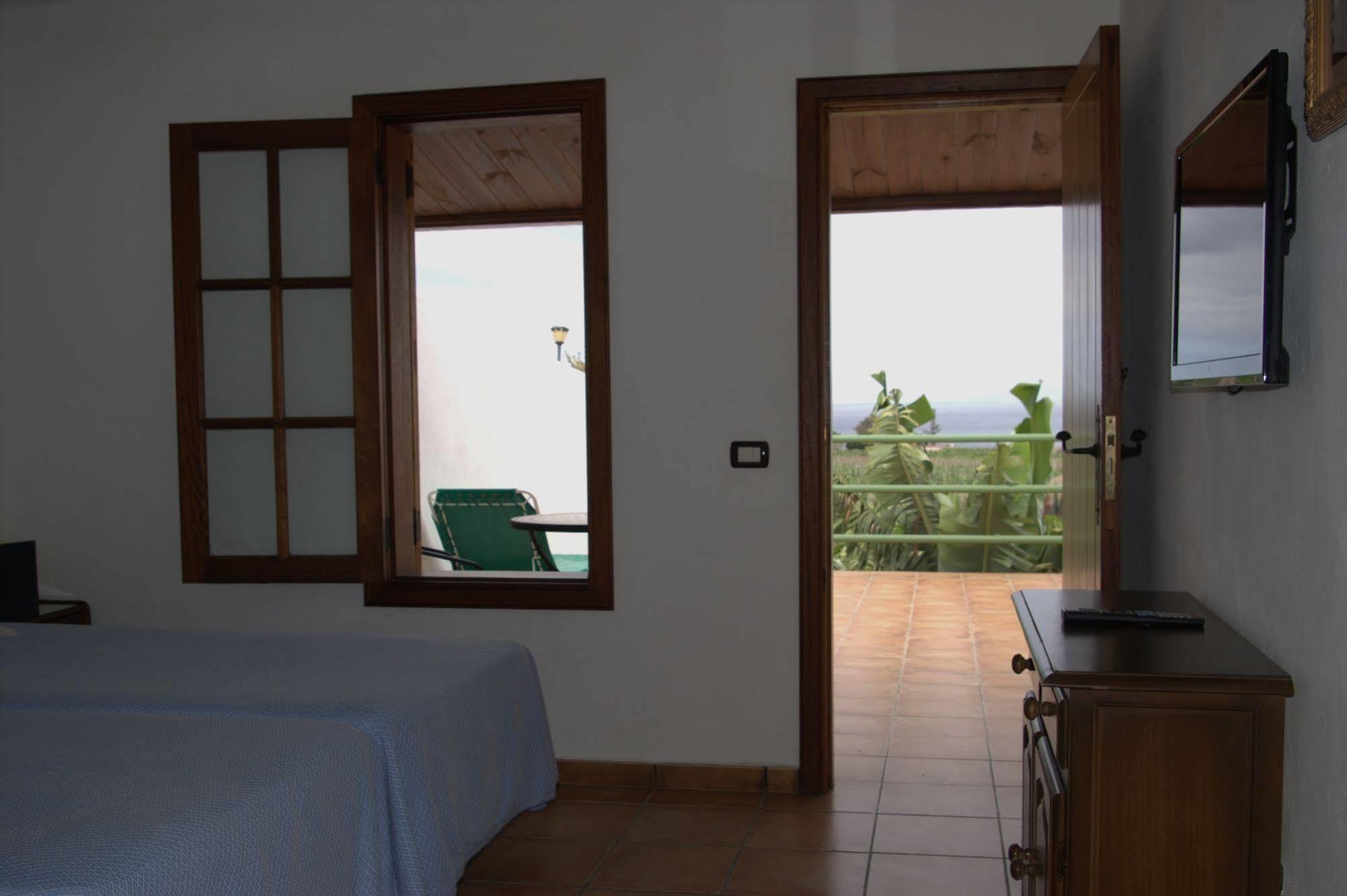 Hotel Rural El Navio - Adults Only Alcala  Bagian luar foto